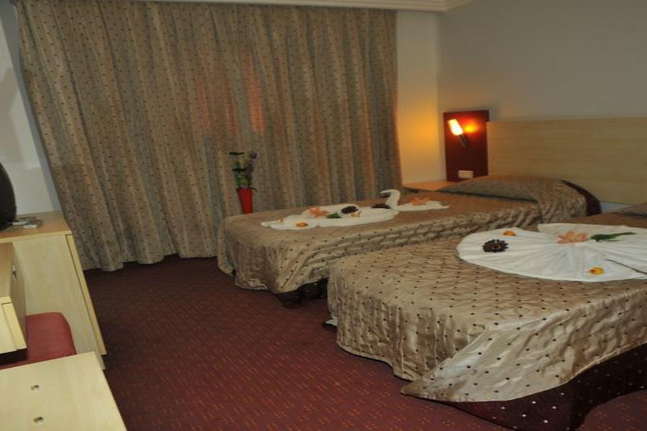 Carna Garden Hotel Side Buitenkant foto
